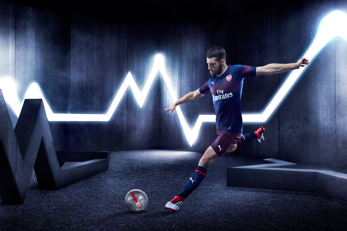 arsenal 2018 away kit