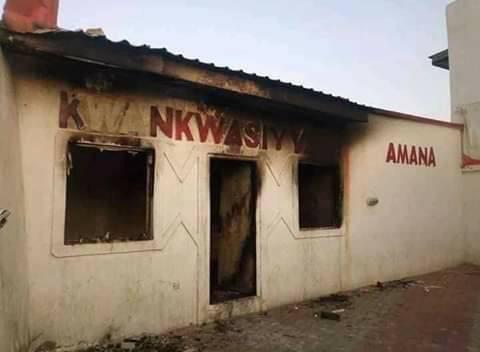 Hoodlums set Kano PDP Governorship candidate campaign office ablaze The Burn Office in Kano Okay ng - Hoodlums set Kano PDP Governorship candidate campaign office ablaze
