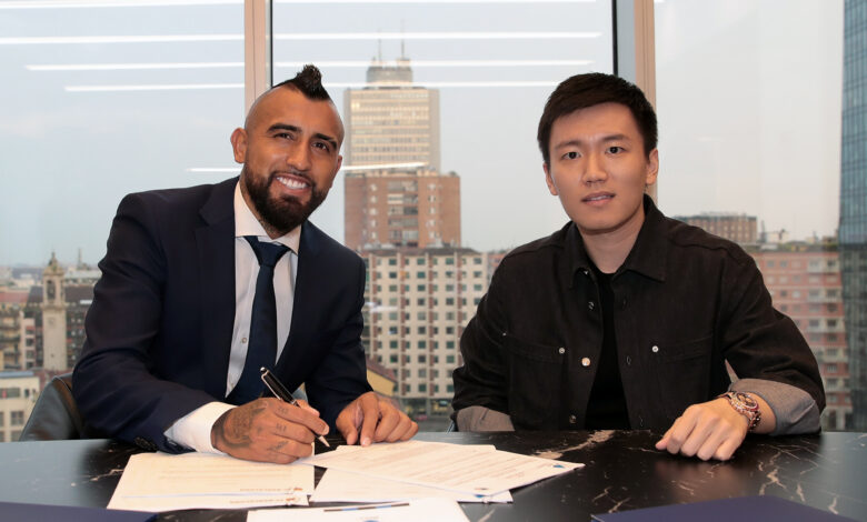Vidal joins Inter from Barcelona