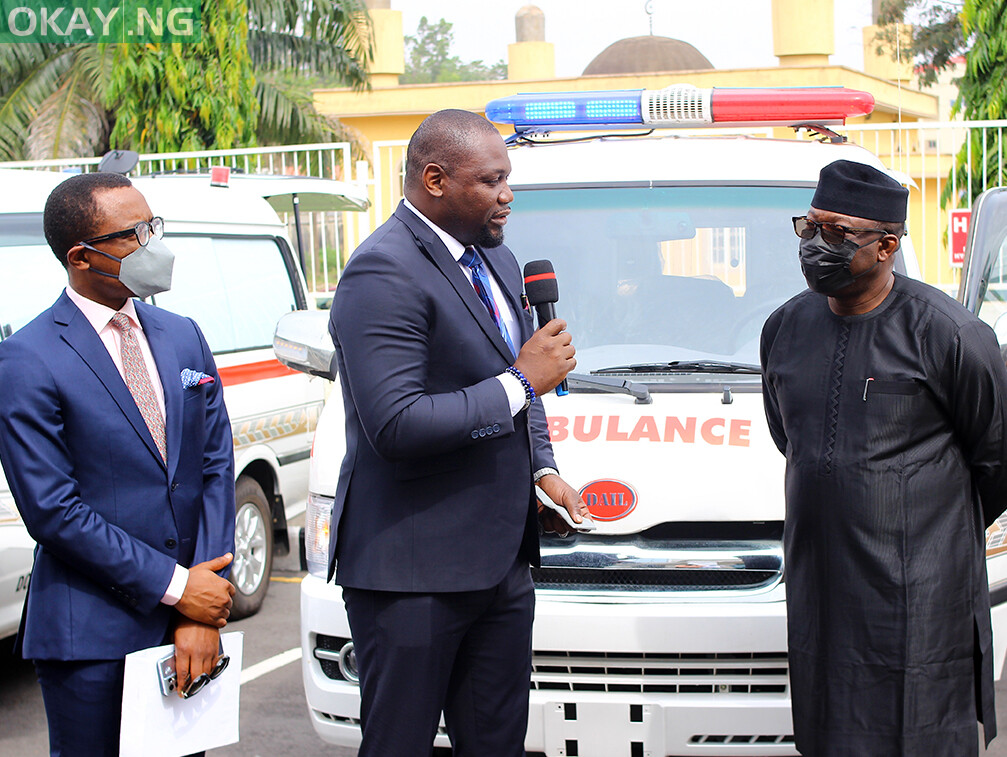 Right -Left: Governor Kayode Fayemi, Executive Governor, Ekiti State; Ubon Udoh, Managing Director, ASR Africa and O’tega Ogra, Group Head, Corporate Communications, BUA Group during the handing over of the 3 ambulances