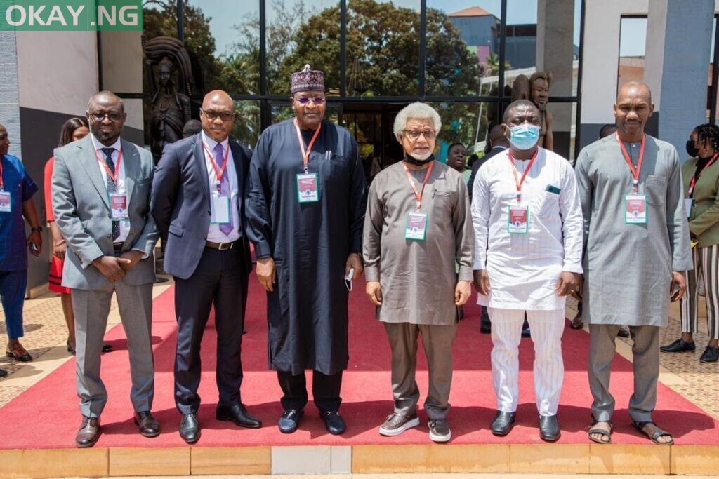 (L-R): Engr. Aliu Aboki, Executive Secretary, West African Telecommunications Regulators Assembly (WATRA); Mr. Sekou Oumar Barry, Director-General, Telecommunication and Posts Regulatory Authority (ARPT), Republic of Guinea/New WATRA Chairman; Prof. Umar Garba Danbatta, Outgoing WATRA Chairman/Executive Vice Chairman, Nigerian Communications Commission (NCC); Mr. Joseph Bell, Chairman, National Telecommunications Commission (NATCOM), Sierra-Leone; Mr. Daniel Kaitibi, Director-General, NATCOM, Sierra-Leone/1st Vice Chairman/WATRA; and Mr. Issiaka Habibou, Director, Authority for the Regulation of Telecommunications, Information and Communication Technologies and Posts (AMRTP), Mali, during the 19th Annual General Meeting of the Assembly in Conakry, Republic of Guinea recently.