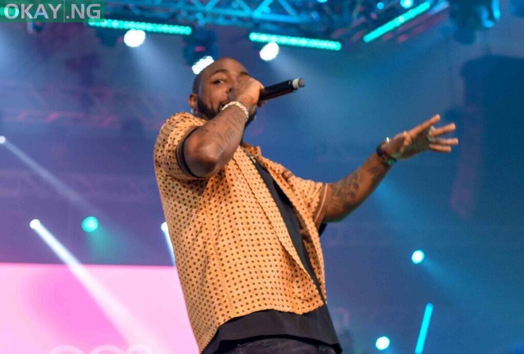 Davido performing at the Glo Battle of the Year Nigeria Grand finale