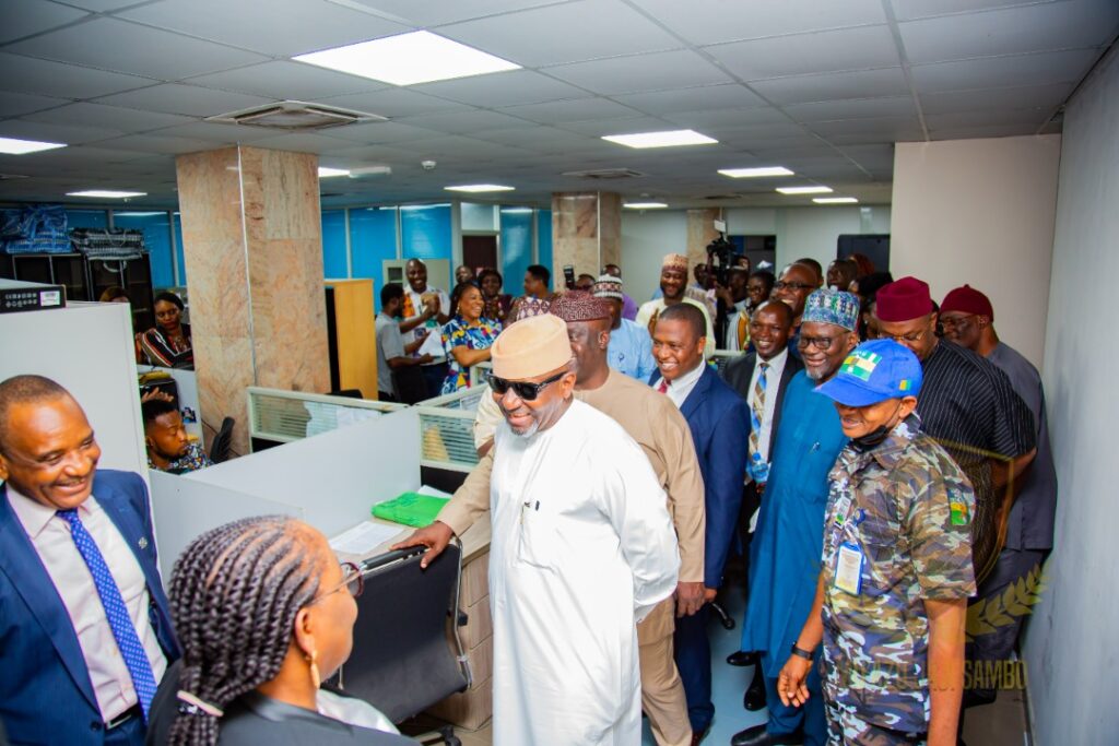 The Honourable Minister of Transportation, Engr. Mu'azu Jaji Sambo and his entourage in an inspection of the NIMASA headquarters in Lagos