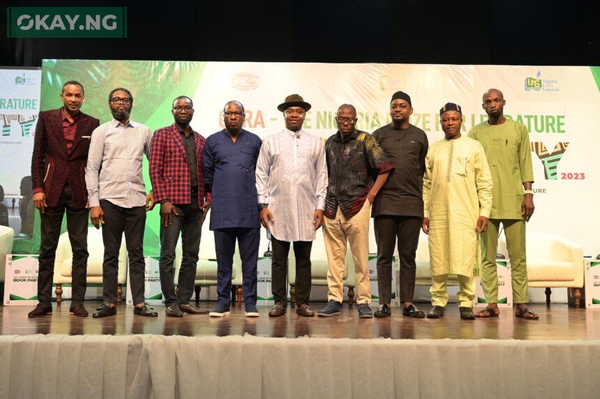 Andy Odeh, NLNG’s GM External Relations & Sustainable Development with playwrights in the Longlist of 11 playwrights of The Nigeria Prize for Literature (2023) at the NLNG-NPL Book Party in Lagos…recently.